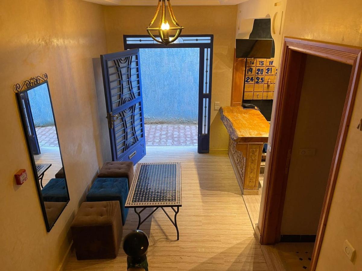 Hotel Apartments Lexpert " Riad The Family" เมอร์ซูกา ภายนอก รูปภาพ