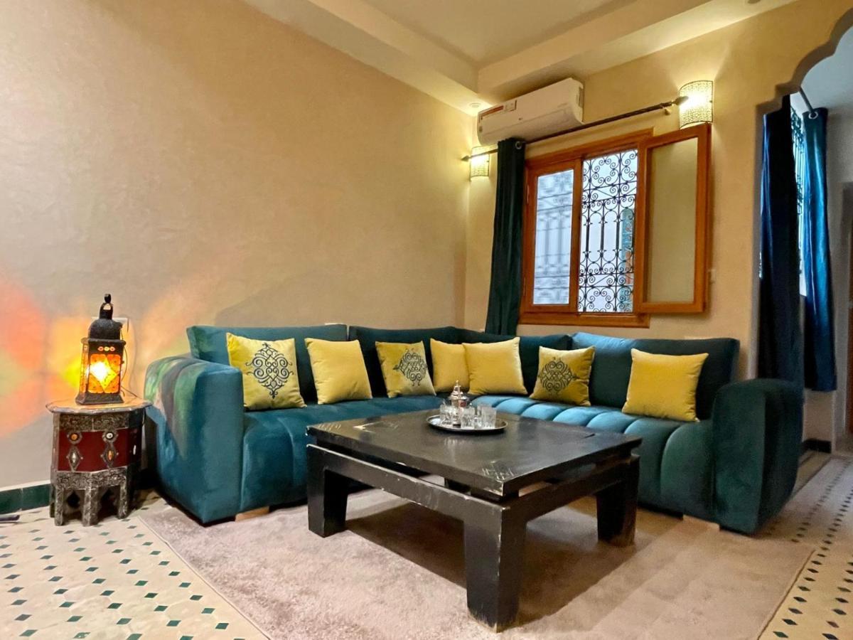 Hotel Apartments Lexpert " Riad The Family" เมอร์ซูกา ภายนอก รูปภาพ